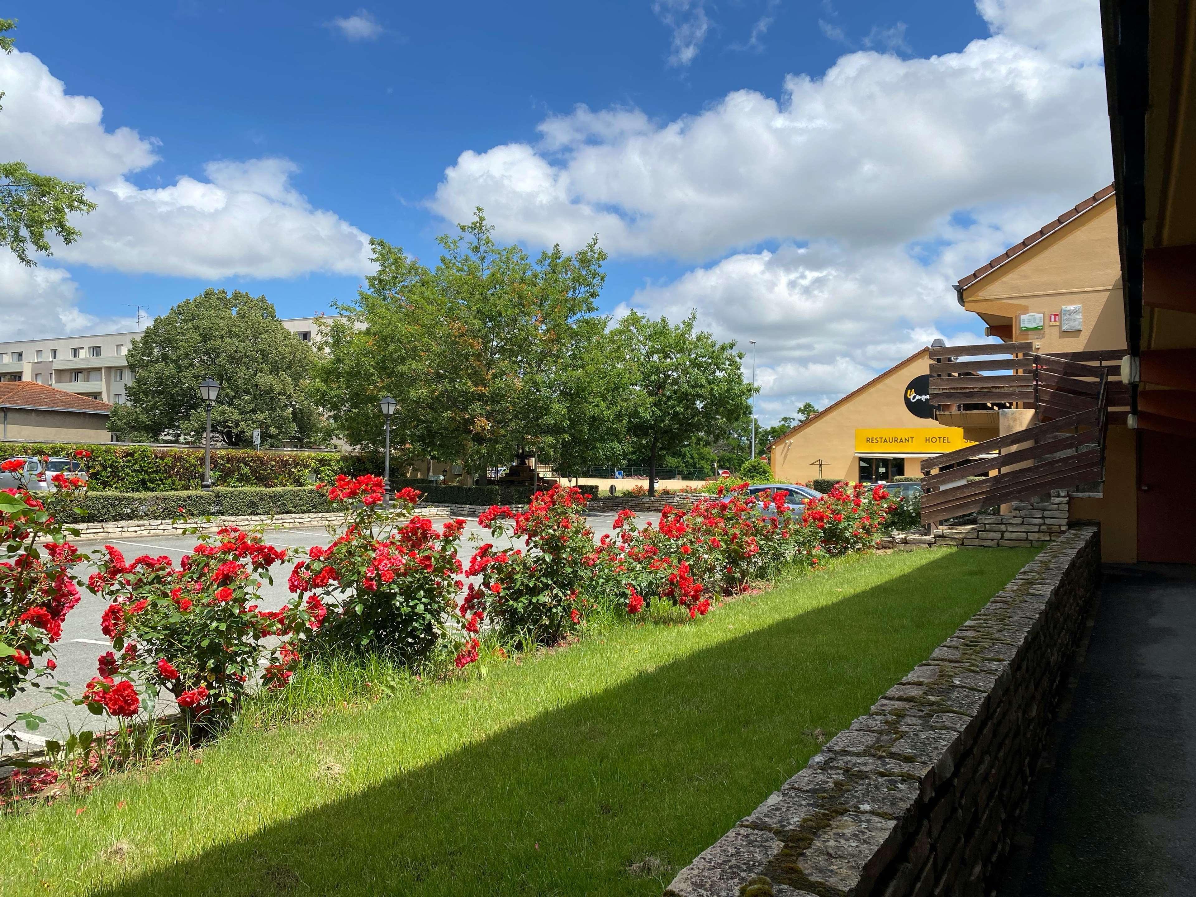 Kyriad Direct Roanne Hôtel Exterior foto