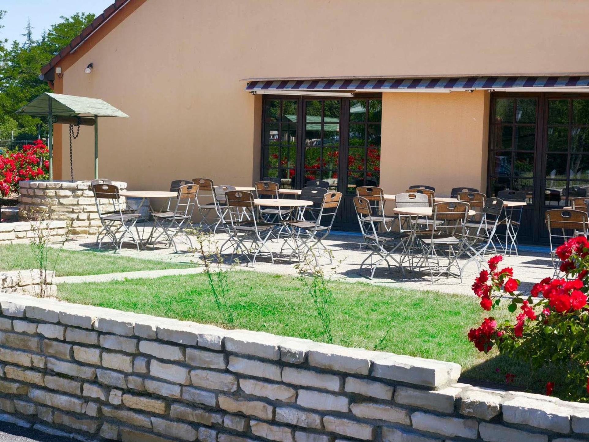Kyriad Direct Roanne Hôtel Amenidades foto